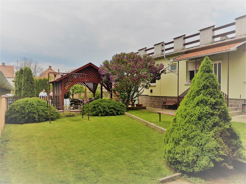 Kovacs Vendeghaz Daire Mátraderecske Dış mekan fotoğraf