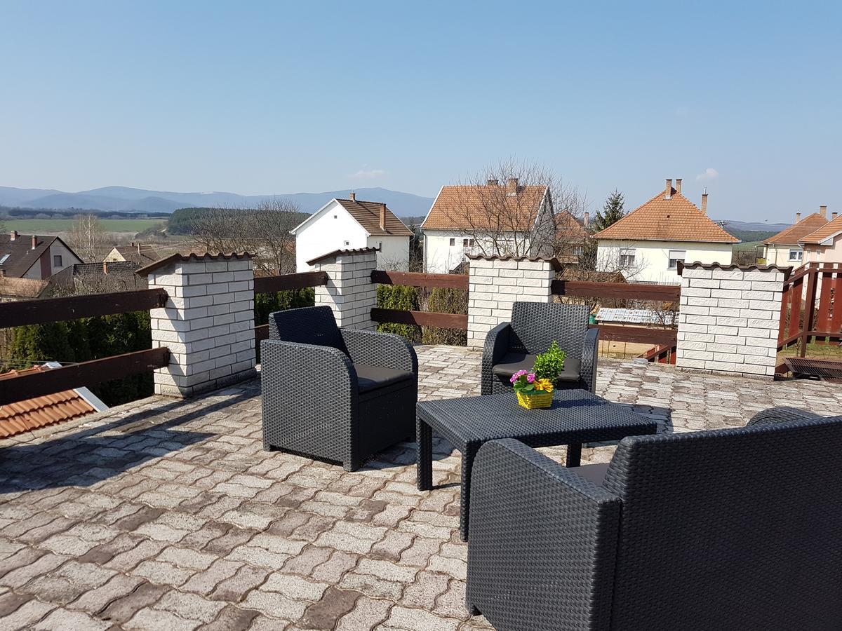 Kovacs Vendeghaz Daire Mátraderecske Dış mekan fotoğraf